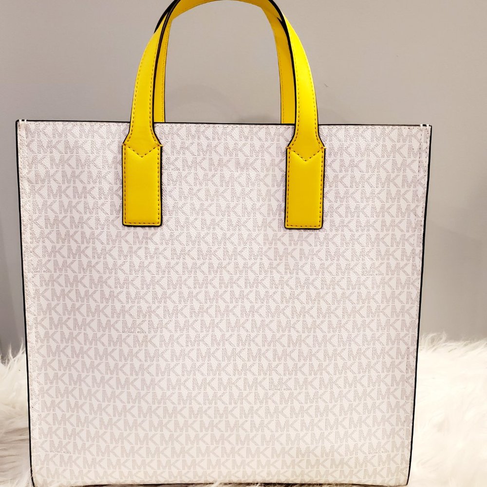 Hand bag - Picture 2 of 2